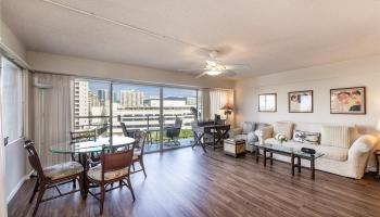 Marina Towers condo # 906, Honolulu, Hawaii - photo 2 of 24