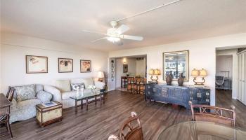 Marina Towers condo # 906, Honolulu, Hawaii - photo 4 of 24