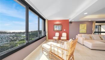 Yacht Harbor Towers condo # 1501, Honolulu, Hawaii - photo 4 of 25