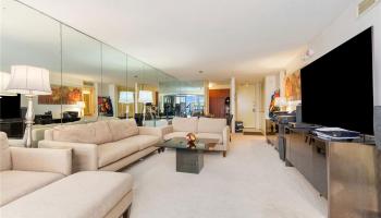Yacht Harbor Towers condo # 1611, Honolulu, Hawaii - photo 6 of 24