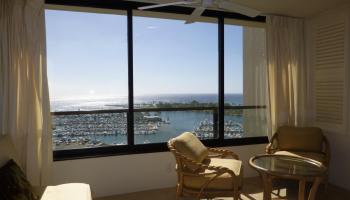 1650 Ala Moana Blvd Honolulu - Rental - photo 3 of 17