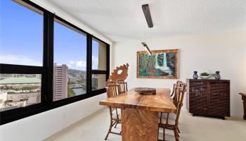 Yacht Harbor Towers condo # 2211, Honolulu, Hawaii - photo 5 of 25