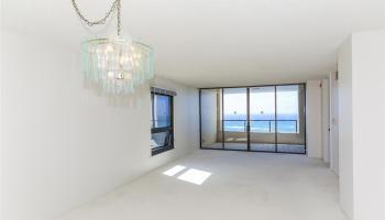 Yacht Harbor Towers condo # 2611, Honolulu, Hawaii - photo 4 of 25