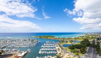 Yacht Harbor Towers condo # 3001, Honolulu, Hawaii - photo 6 of 25