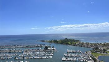 Yacht Harbor Towers condo # 3405, Honolulu, Hawaii - photo 5 of 23