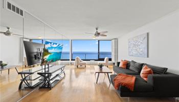 Yacht Harbor Towers condo # 4005, Honolulu, Hawaii - photo 3 of 21