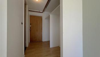 Holiday Manor condo # 1203, Honolulu, Hawaii - photo 4 of 21