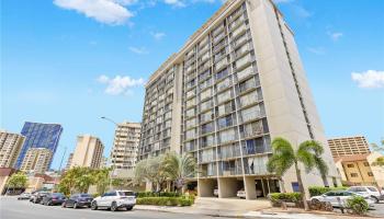 Holiday Manor condo # 416, Honolulu, Hawaii - photo 1 of 1