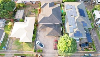 1652  Hauiki Street Kalihi-lower, Honolulu home - photo 3 of 10