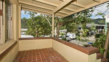 1654  Mahani Loop Kalihi Valley, Honolulu home - photo 3 of 20