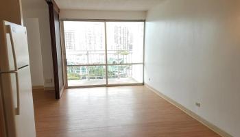 Kapiolani Manor condo # 1610, Honolulu, Hawaii - photo 2 of 20