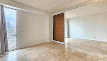 Kapiolani Manor condo # 1616, Honolulu, Hawaii - photo 5 of 22