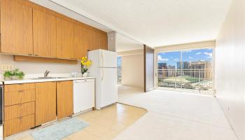 Kapiolani Manor condo # 2114, Honolulu, Hawaii - photo 1 of 23