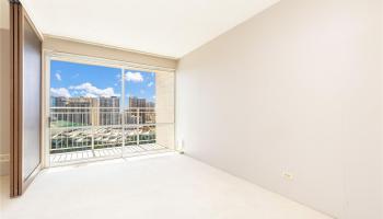 Kapiolani Manor condo # 2114, Honolulu, Hawaii - photo 3 of 23