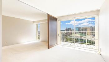 Kapiolani Manor condo # 2114, Honolulu, Hawaii - photo 4 of 23