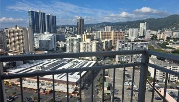 Kapiolani Manor condo # 2204, Honolulu, Hawaii - photo 4 of 14