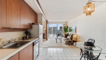 Kapiolani Manor condo # 2610, Honolulu, Hawaii - photo 3 of 23