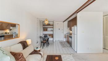 Kapiolani Manor condo # 2610, Honolulu, Hawaii - photo 6 of 23