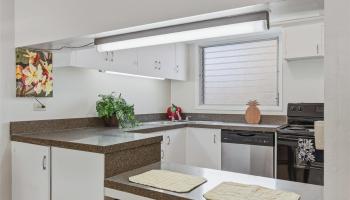 Kealoha Arms condo # 305, Honolulu, Hawaii - photo 6 of 18