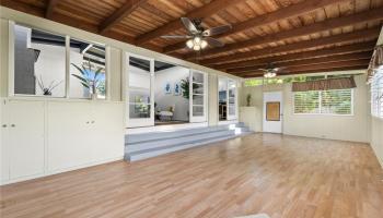 1666 A  Walea Street Wahiawa Heights, Central home - photo 3 of 24