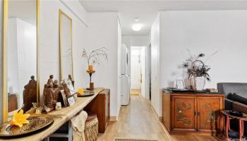 Kalakaua Sands condo # 902, Honolulu, Hawaii - photo 4 of 15