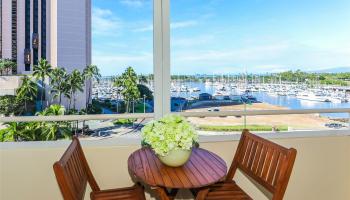 Harbor View Plaza condo # 505, Honolulu, Hawaii - photo 2 of 25