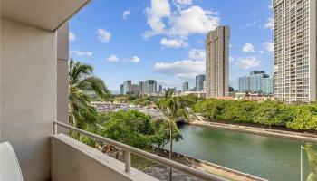 Harbor View Plaza condo # 508, Honolulu, Hawaii - photo 4 of 24