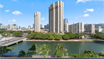 Harbor View Plaza condo # 710, Honolulu, Hawaii - photo 2 of 25