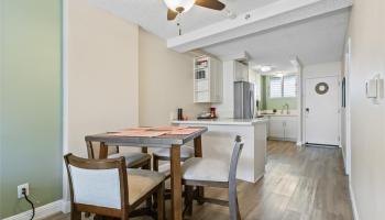 Ala Wai Terrace condo # 251, Honolulu, Hawaii - photo 5 of 25