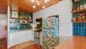 Ala Wai Terrace condo # 253, Honolulu, Hawaii - photo 4 of 25