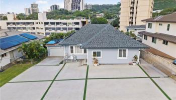 1686  Lewalani Dr Makiki, Honolulu home - photo 4 of 20