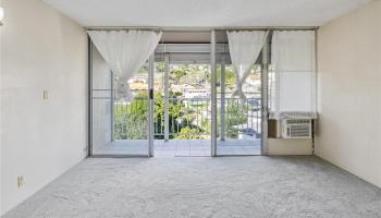 Rose Terrace condo # 804, Honolulu, Hawaii - photo 1 of 22