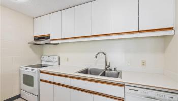 Rose Terrace condo # 804, Honolulu, Hawaii - photo 6 of 22