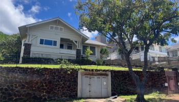 1691 Kamamalu Ave Honolulu - Rental - photo 2 of 23
