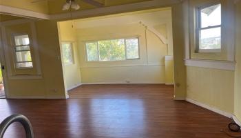 1691 Kamamalu Ave Honolulu - Rental - photo 5 of 23