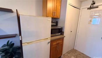 1700 Ala Moana Blvd Honolulu - Rental - photo 3 of 8