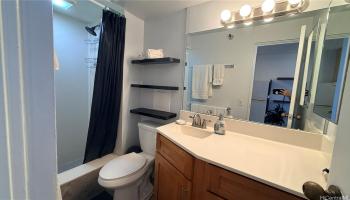 1700 Ala Moana Blvd Honolulu - Rental - photo 5 of 8