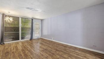 Oahuan Ltd condo # 112, Honolulu, Hawaii - photo 2 of 25