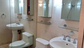 1700 Makiki St Honolulu - Rental - photo 3 of 11