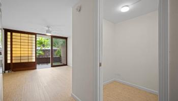 Oahuan Ltd condo # 211, Honolulu, Hawaii - photo 6 of 18
