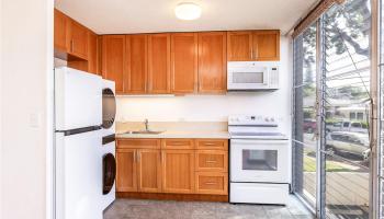 Hale O Kalani Towers condo # 106, Honolulu, Hawaii - photo 2 of 12