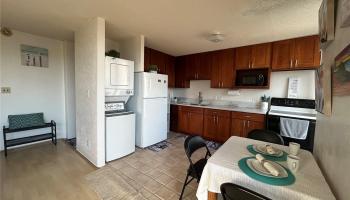 Hale O Kalani Towers condo # 204, Honolulu, Hawaii - photo 1 of 10