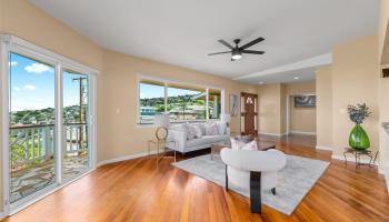 1703  Paula Drive Wilhelmina, Diamond Head home - photo 3 of 25