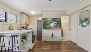 Anapuni Terrace condo # 9, Honolulu, Hawaii - photo 2 of 25