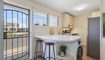 Anapuni Terrace condo # 9, Honolulu, Hawaii - photo 5 of 25