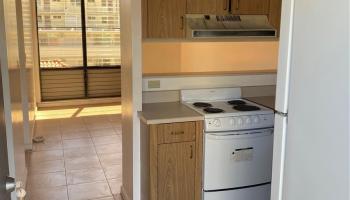 1709 S Beretania St Honolulu - Rental - photo 2 of 12