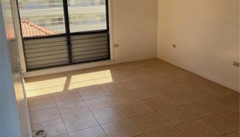 1709 S Beretania St Honolulu - Rental - photo 5 of 12