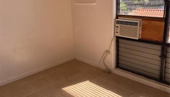 1709 S Beretania St Honolulu - Rental - photo 6 of 12