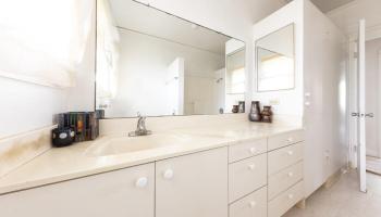 1709  Perry Street Kalihi-upper, Honolulu home - photo 3 of 15