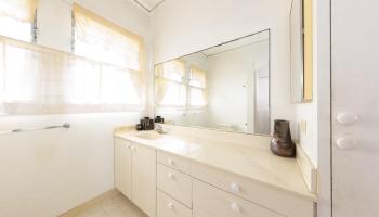 1709  Perry Street Kalihi-upper, Honolulu home - photo 4 of 15